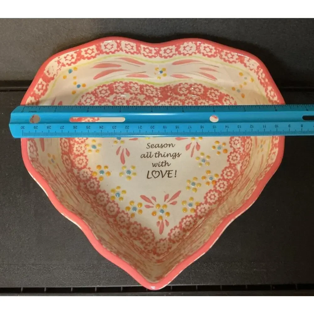 Beautiful Old World Pink Heart Shaped Baking Dish From temp-tations